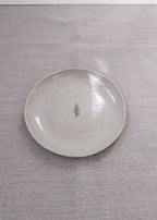 Speckled leaf plate 17 cm