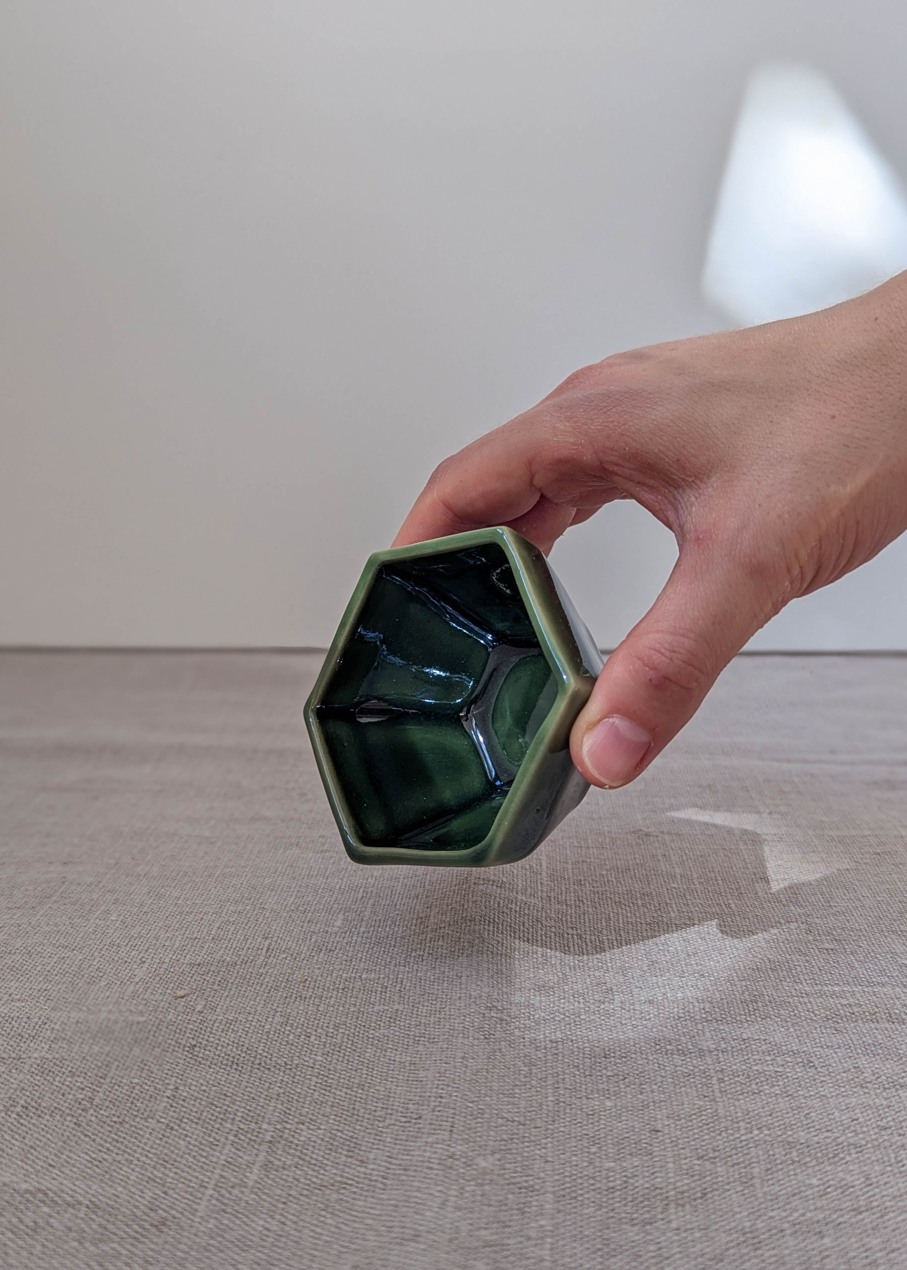 Hexagon sauce cup 8 cm - forest