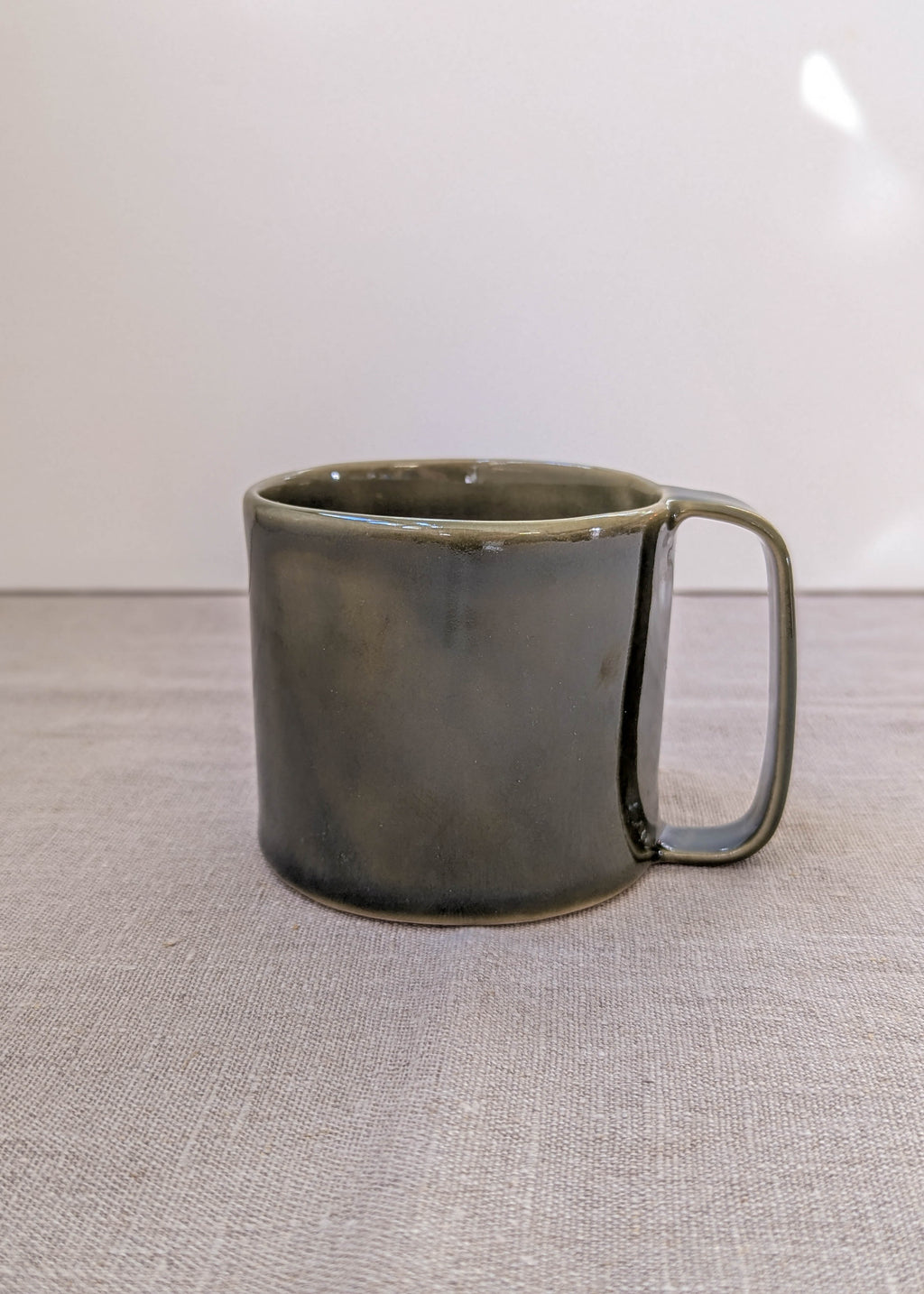 Beth mug - olive