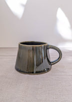 Evie mug - olive