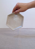 Hexagon small tray - white