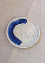 Abstract brush stroke plate 17 cm