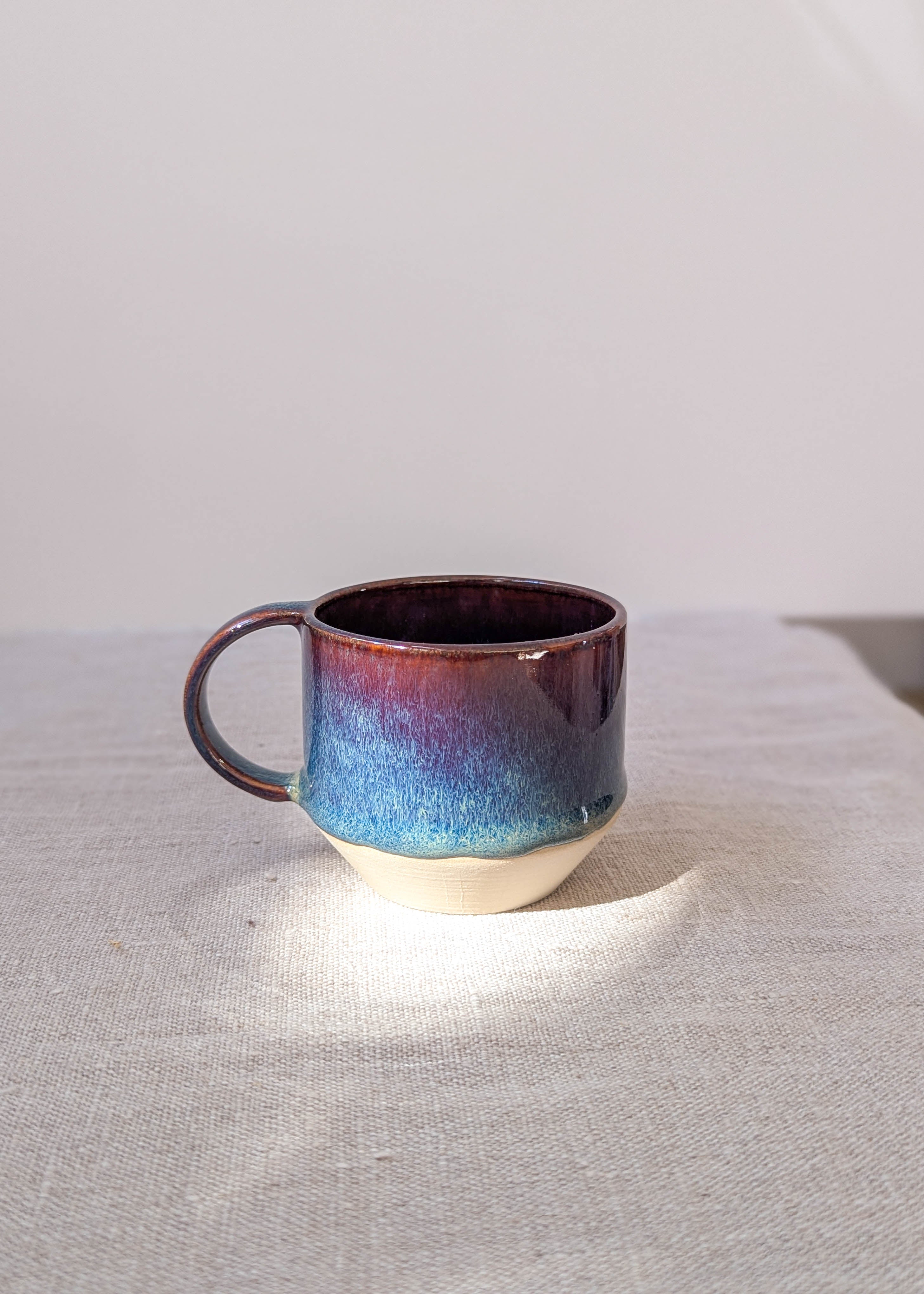 Olivia cappuccino cup - iris