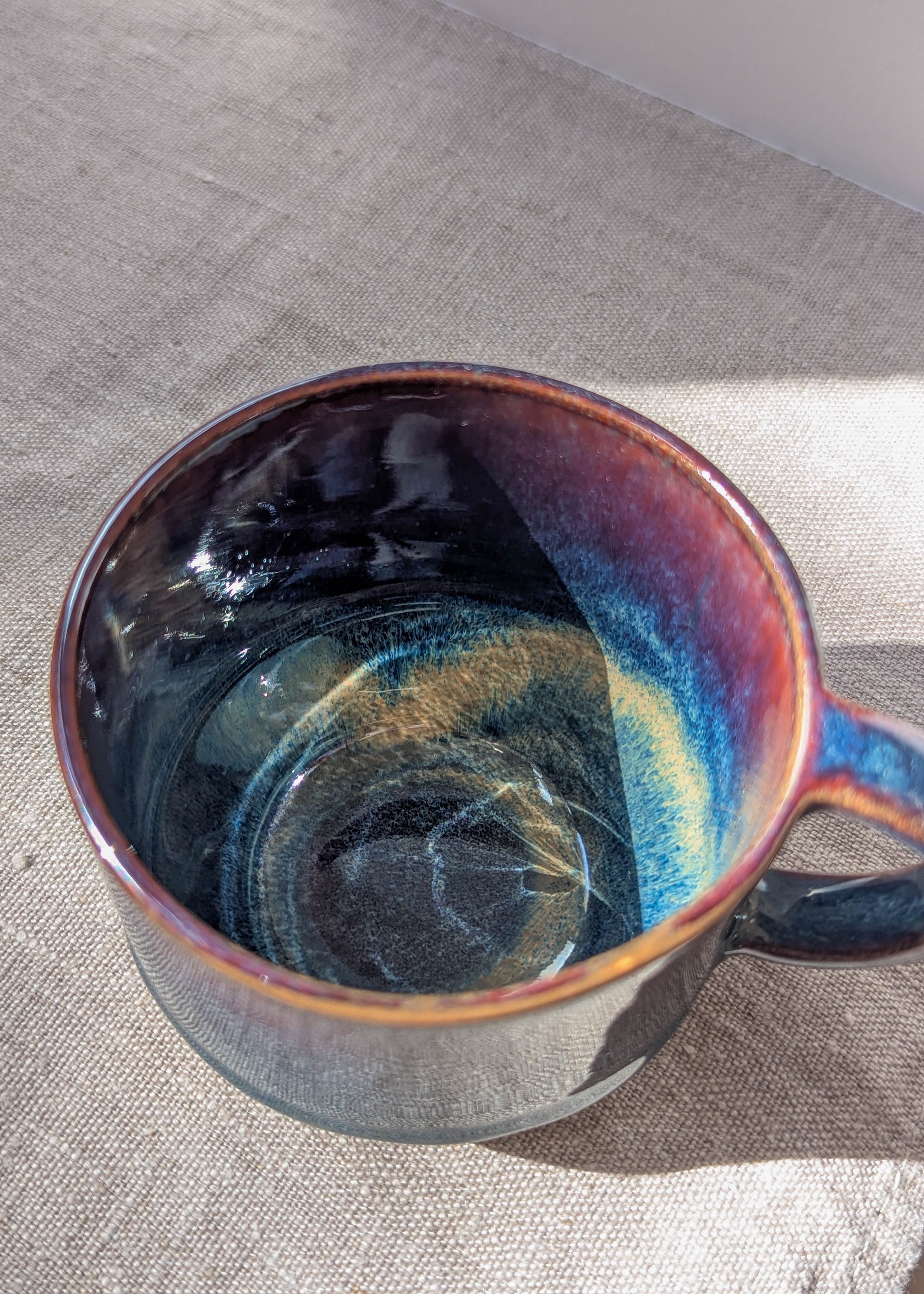Olivia tea cup - iris