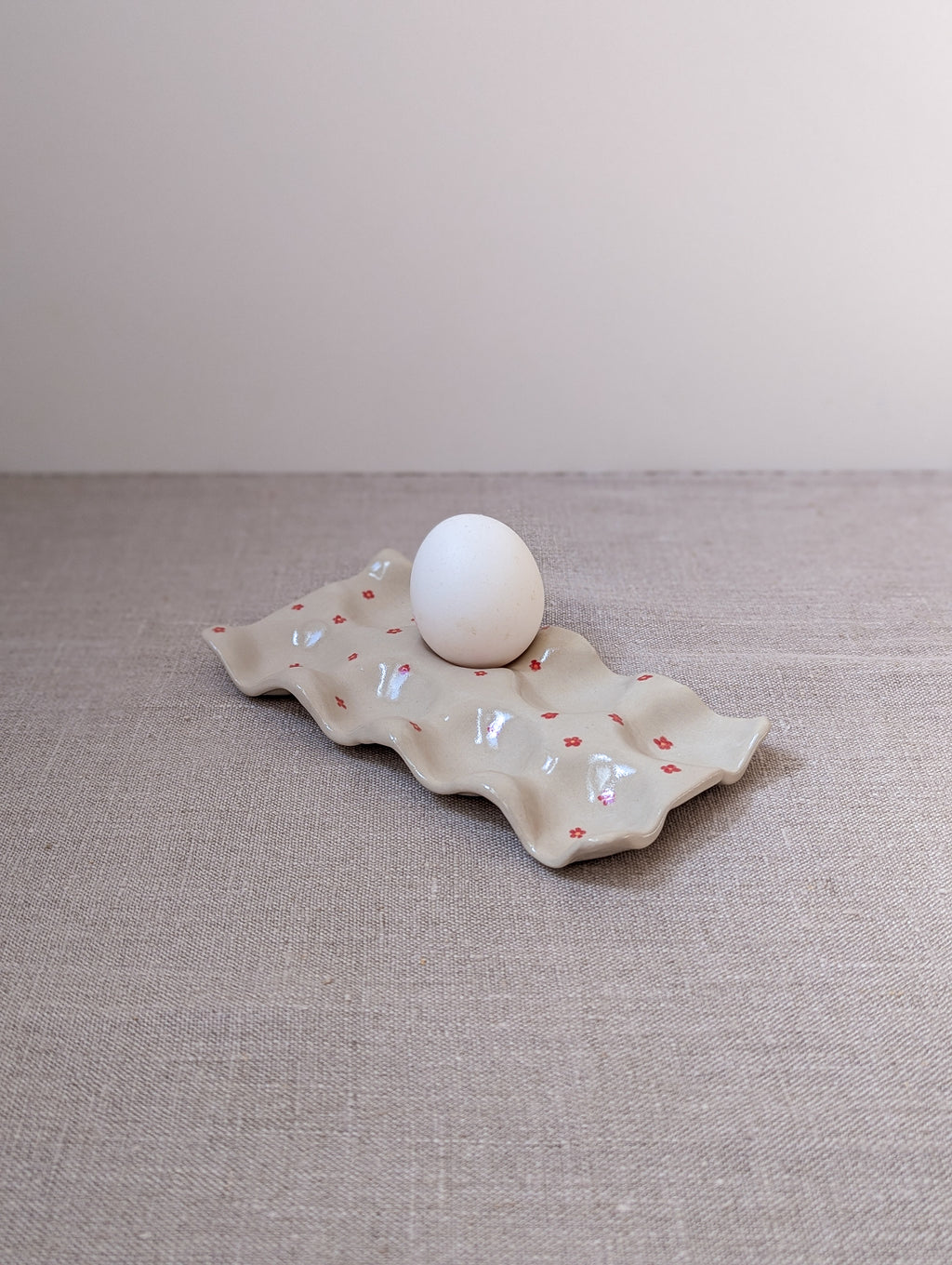 Floral egg tray