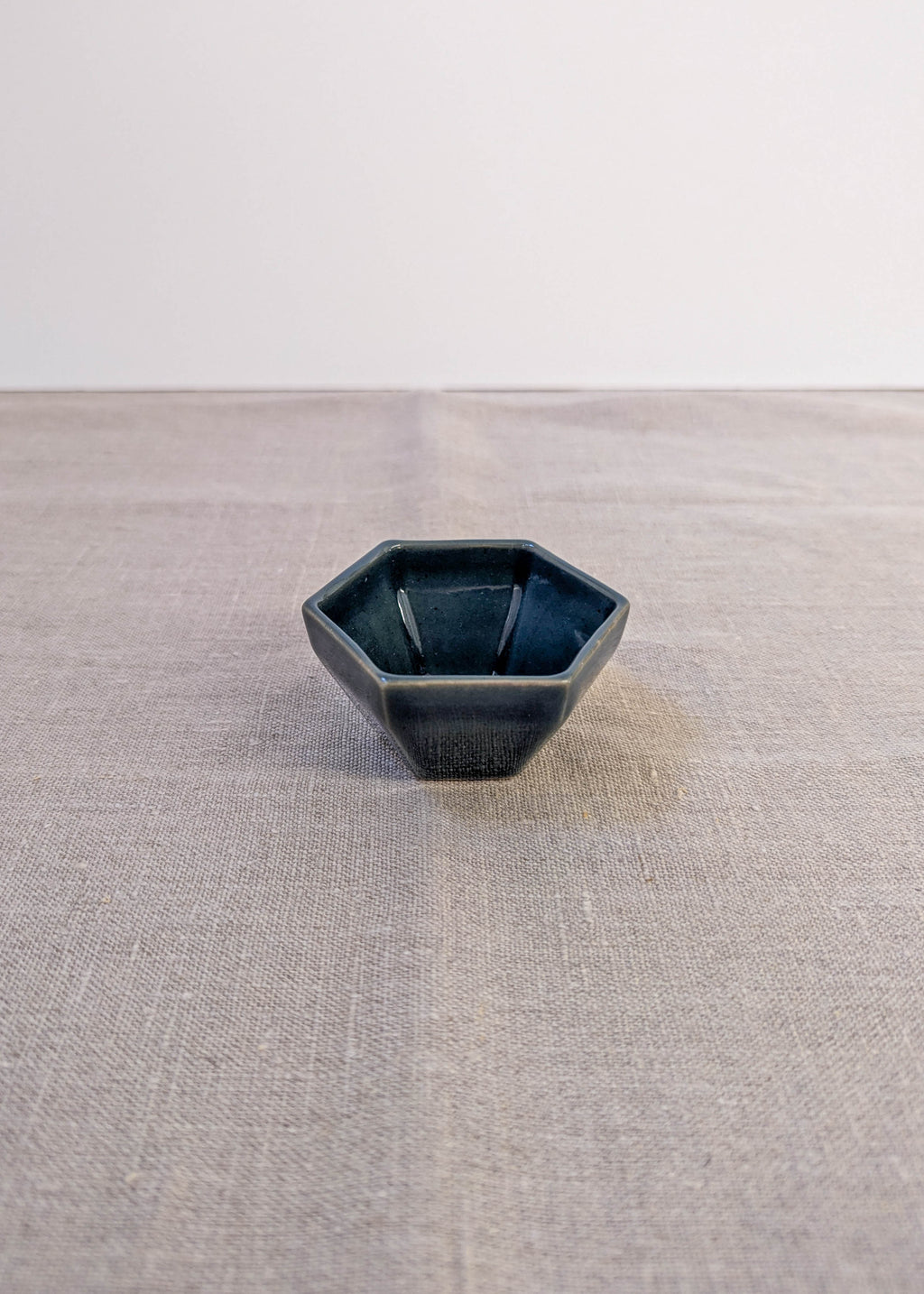 Hexagon sauce cup 8 cm - blue