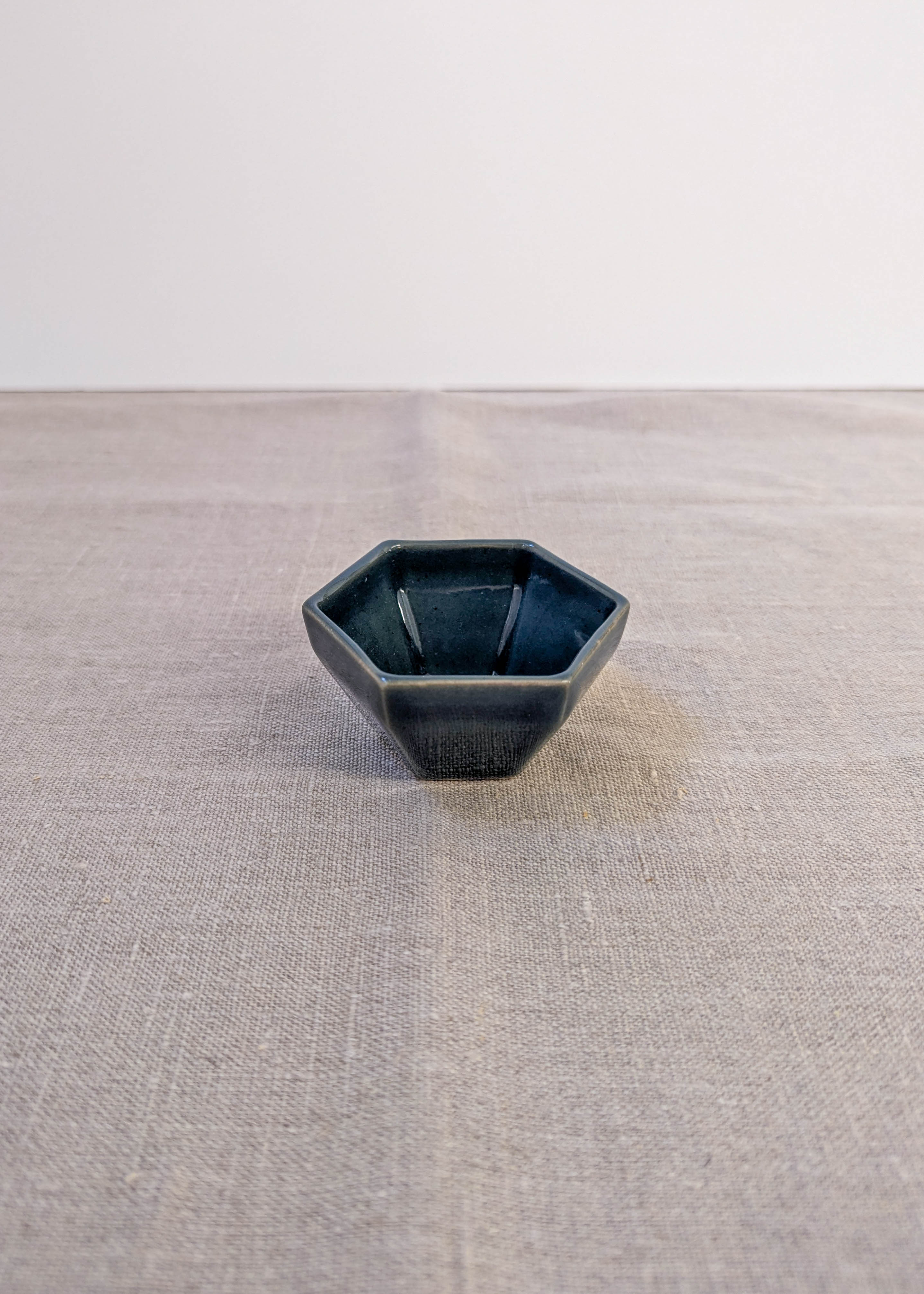 Hexagon sauce cup 8 cm - blue