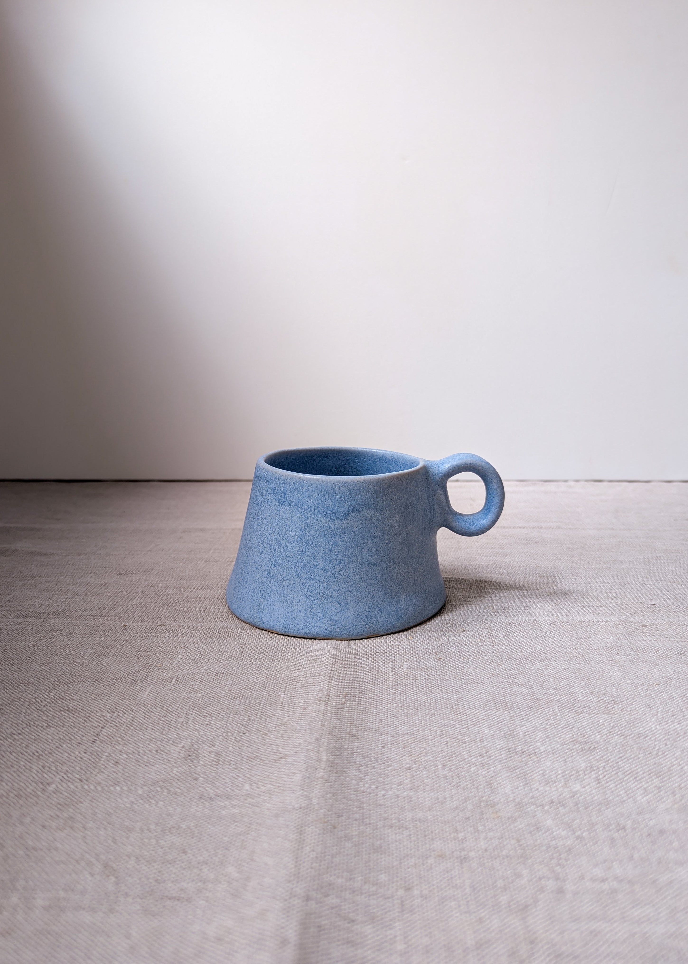 Evie mug - baby blue