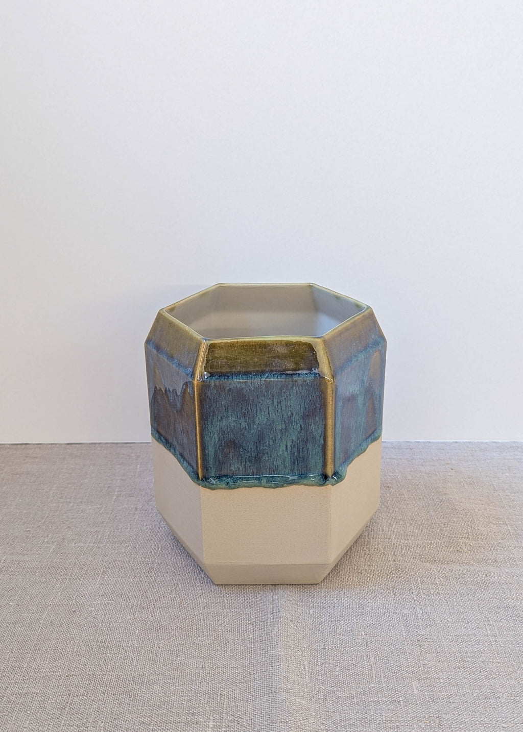 Hexagon utensil pot - wanderlust