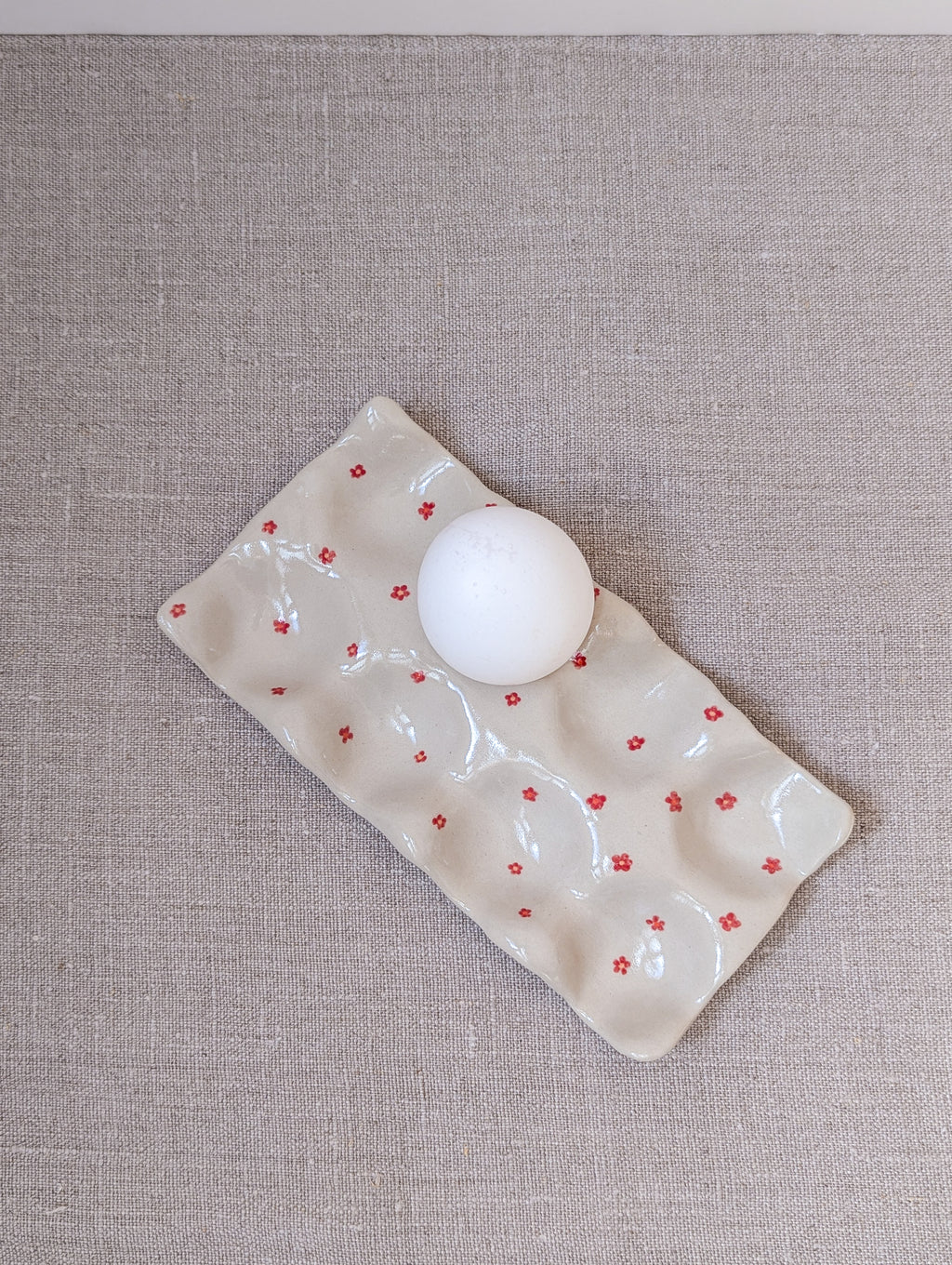 Floral egg tray