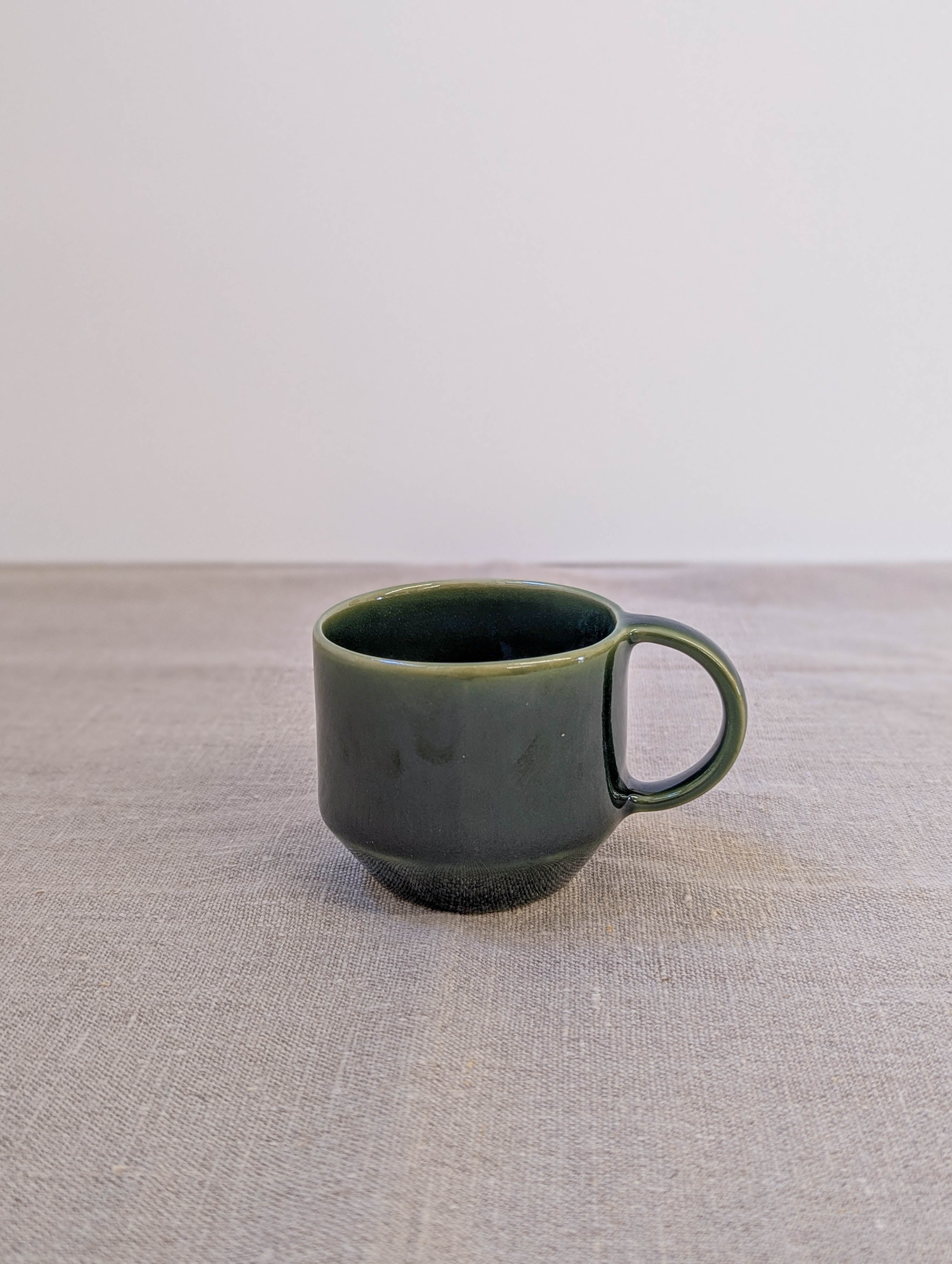 Olivia tea cup - forest