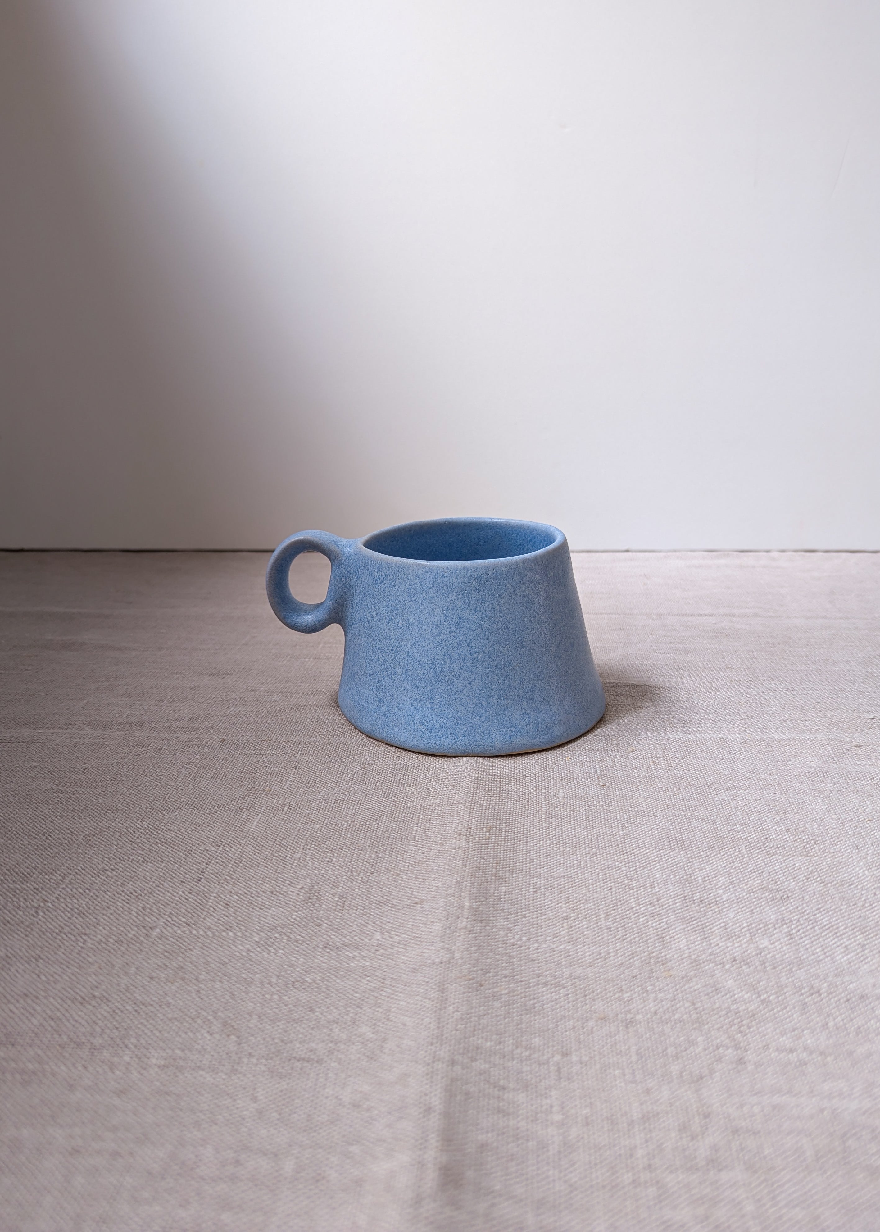 Evie mug - baby blue