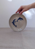 Dolphin plate 18 cm