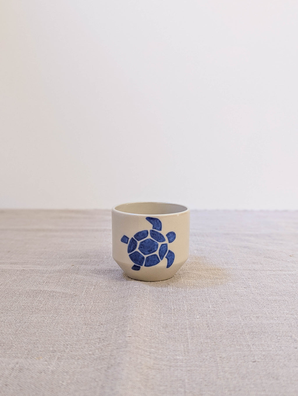 Olivia tea cup - turtle