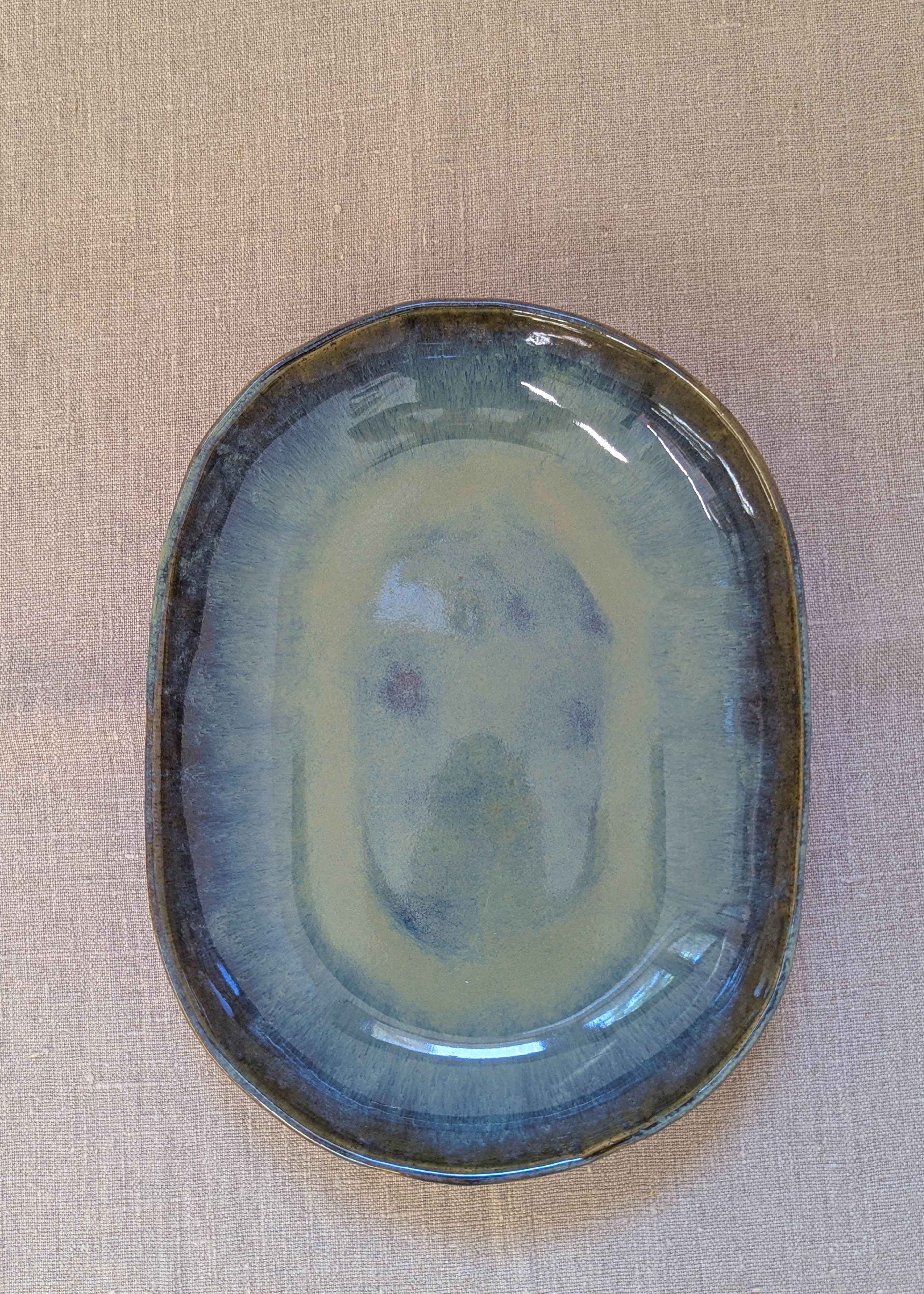 Tall oval platter
