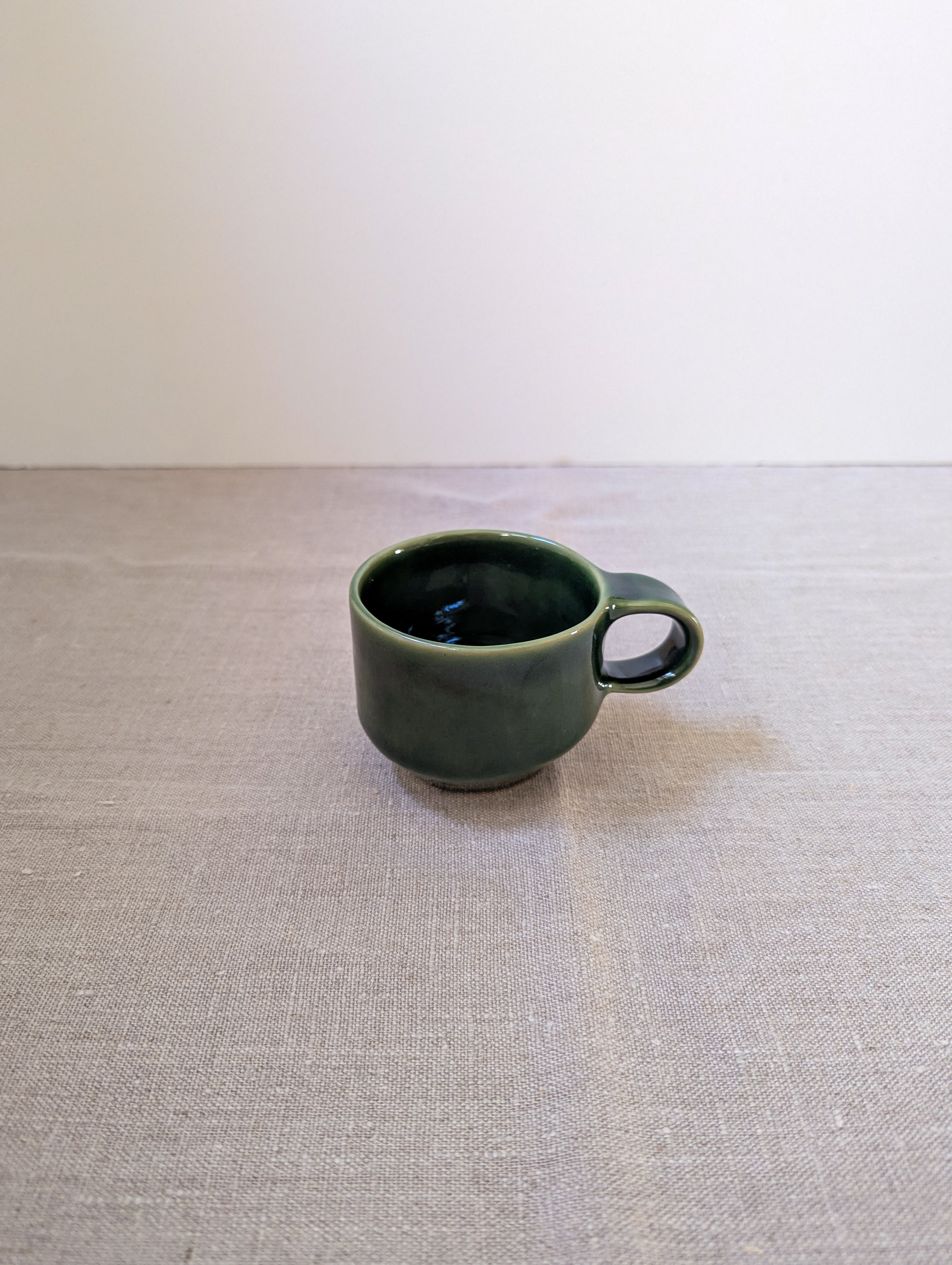 Olivia tea cup