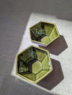 Hexagon sauce cup 8 cm - olive