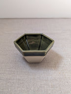 Hexagon sauce cup 8 cm - olive
