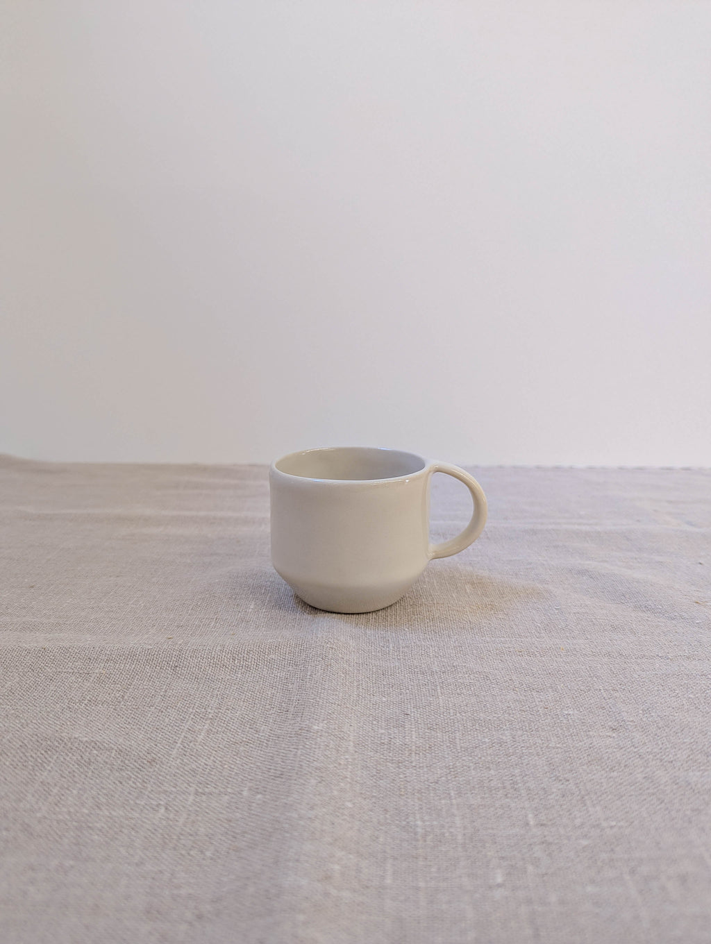 Olivia tea cup - white