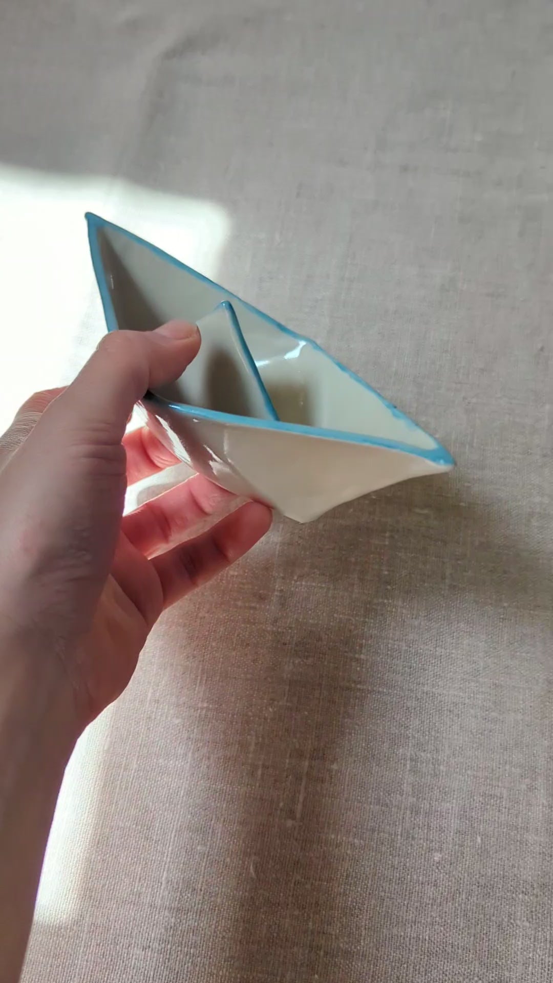 Ceramic paper boat
