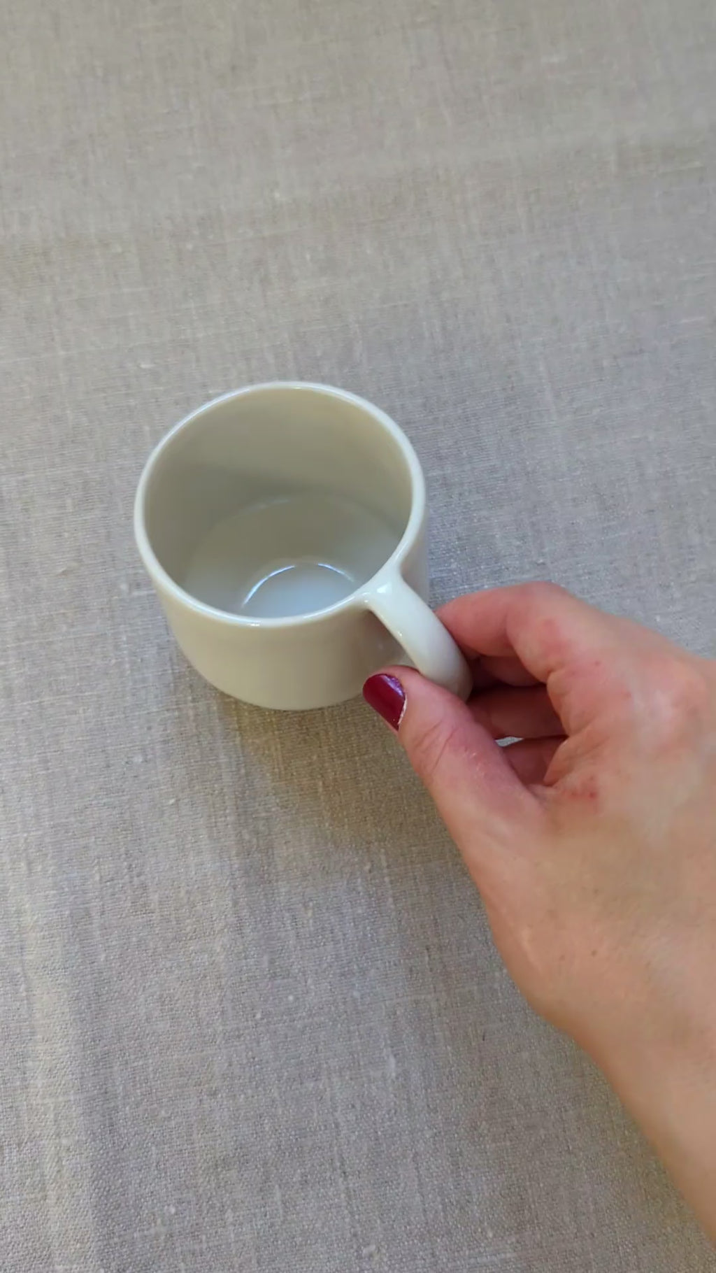 Olivia tea cup - white
