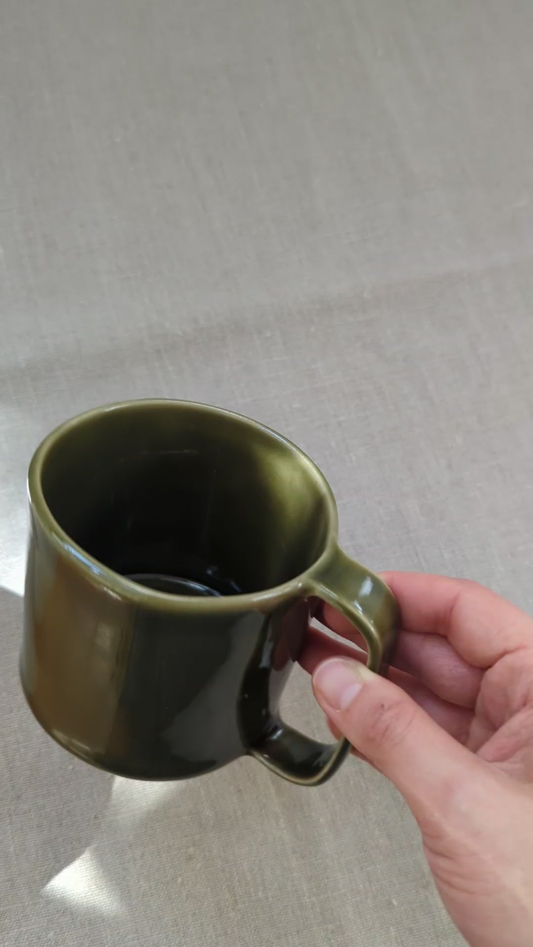 Beth mug - olive