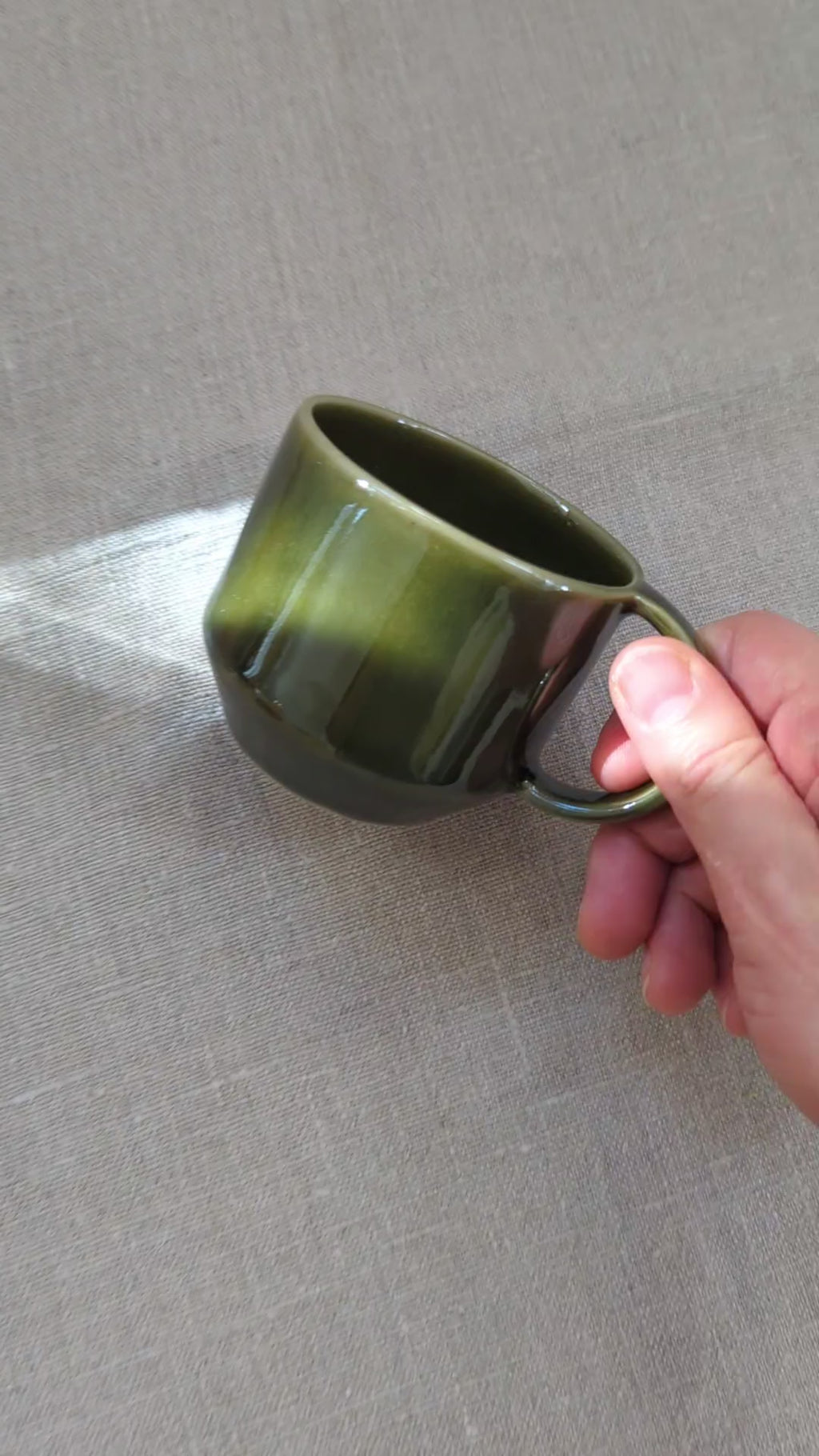 Olivia tea cup - olive