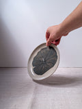 Speckled leaf plate 17 cm