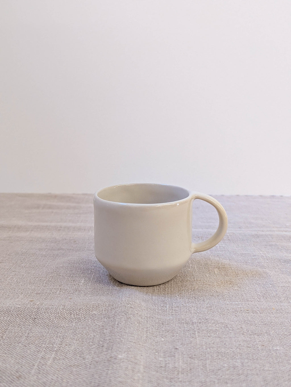 Olivia tea cup - white