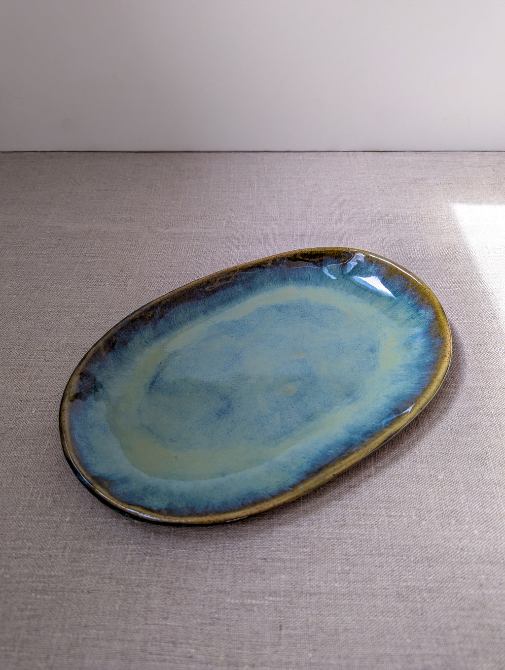 Oval platter 27 cm