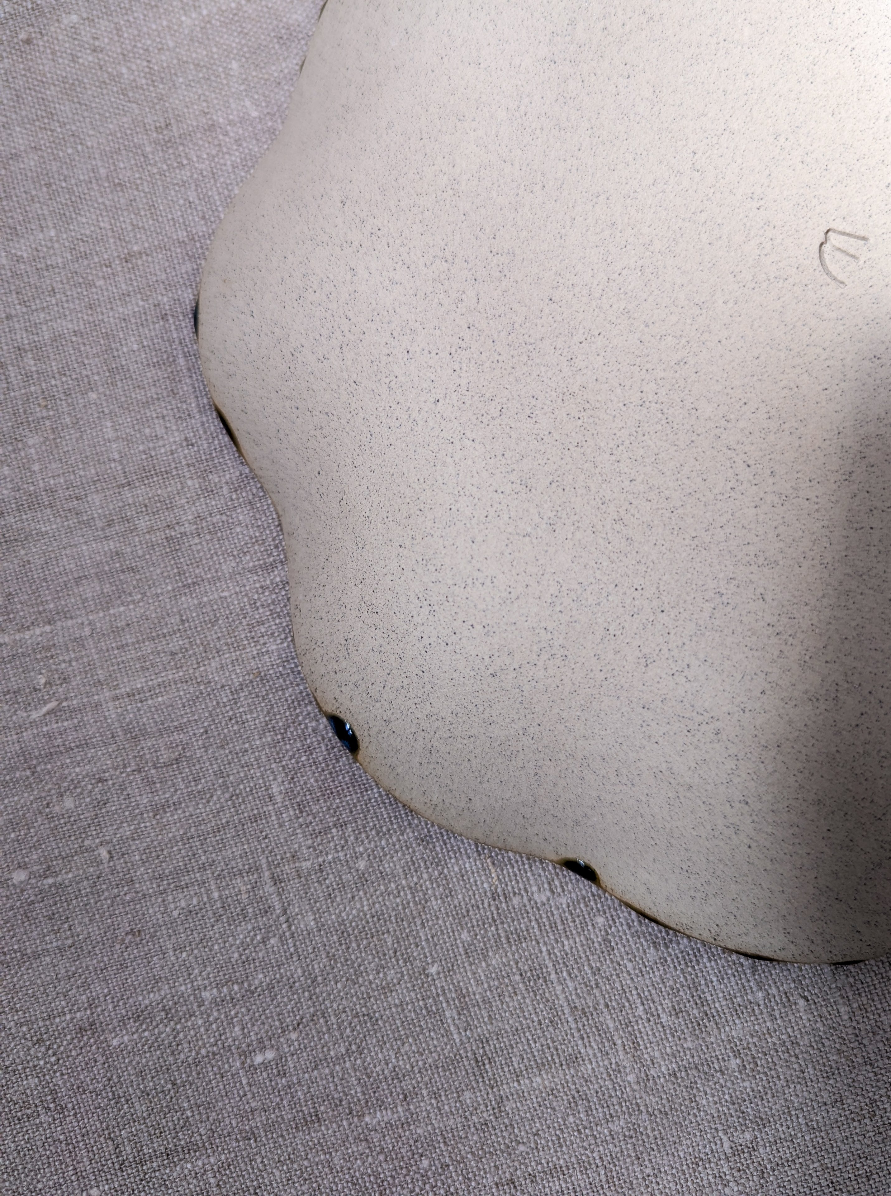 Ruffle plate 21 cm