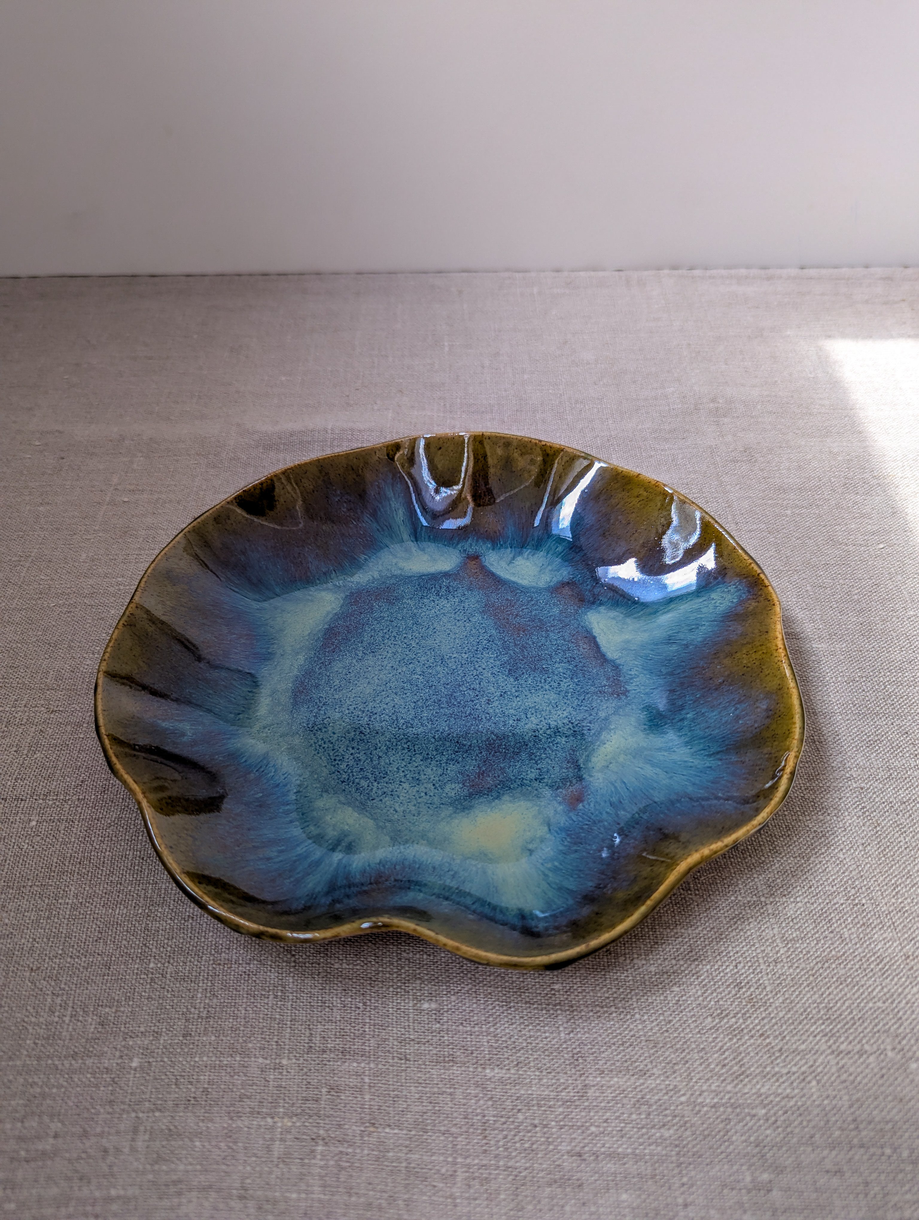 Ruffle plate 21 cm
