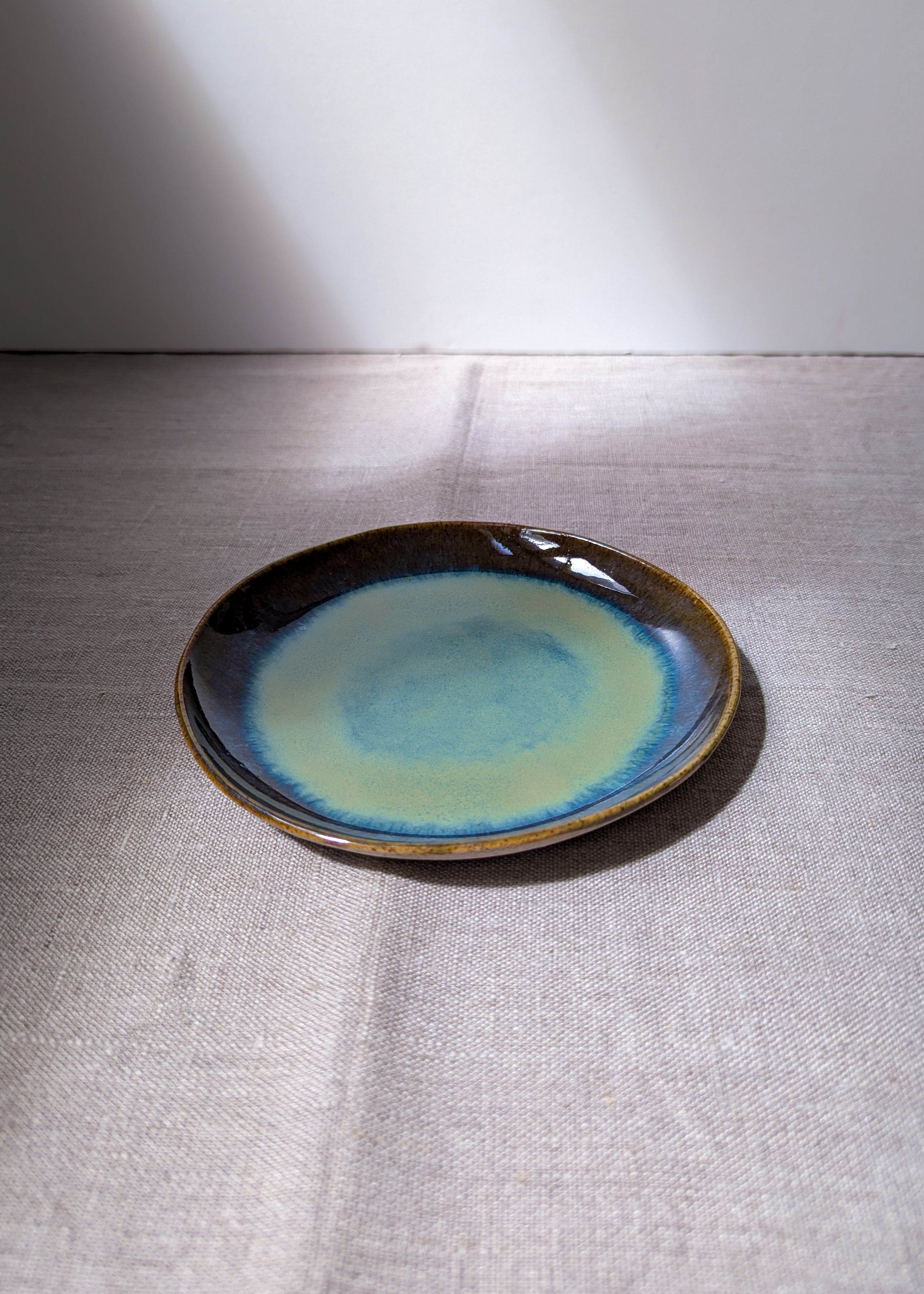 Speckled round plate 17 cm